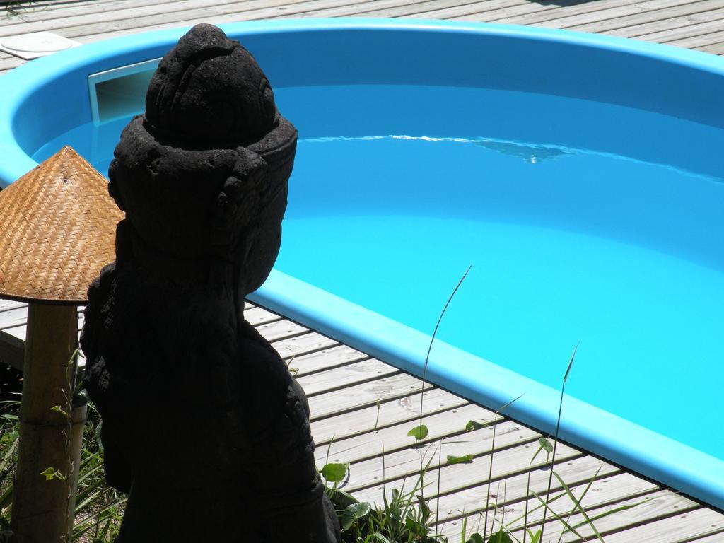 Villa California Praia do Rosa Exterior photo